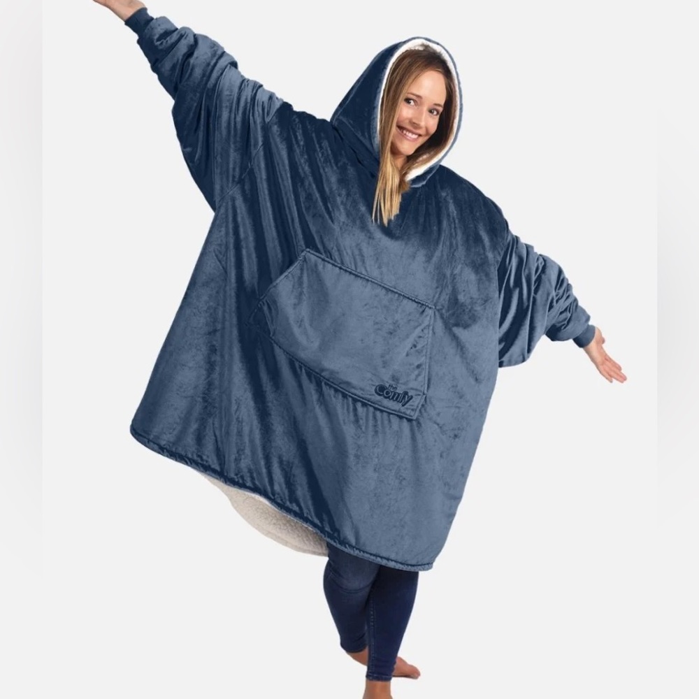 The Comfy Wearable Blanket Hoody (OS) blue NIP